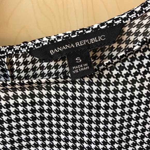 Houndstooth Dress Top, Like-New Condition - Picture 6 of 7